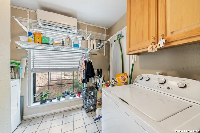 8017 Kenilworth Spring Branch, TX 78070