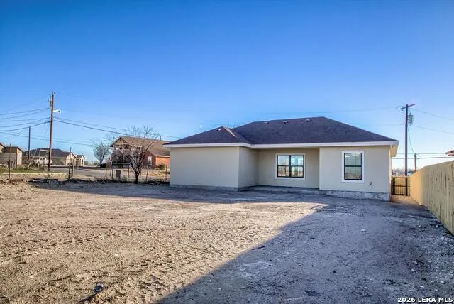 1991 Vista Bonita Eagle Pass, TX 78852