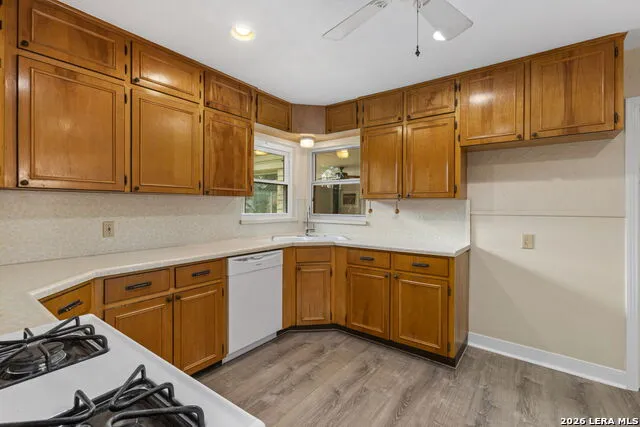 117 BRYKER DR Terrell Hills, TX 78209