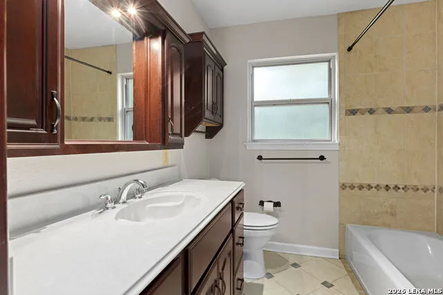 117 BRYKER DR Terrell Hills, TX 78209