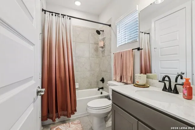 156 Moon Castroville, TX 78009