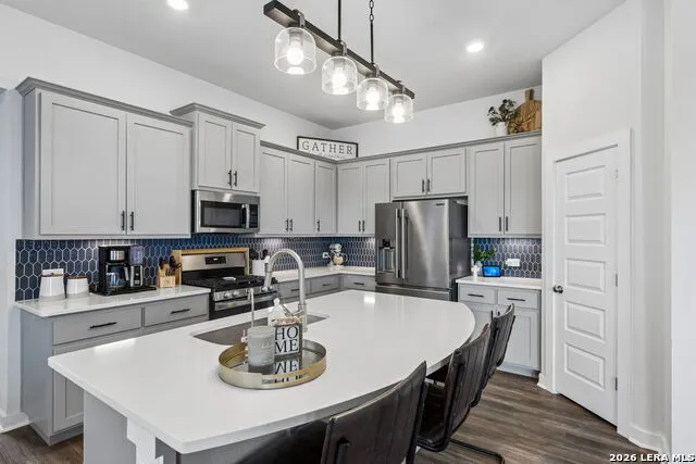 1425 Escarpment New Braunfels, TX 78132