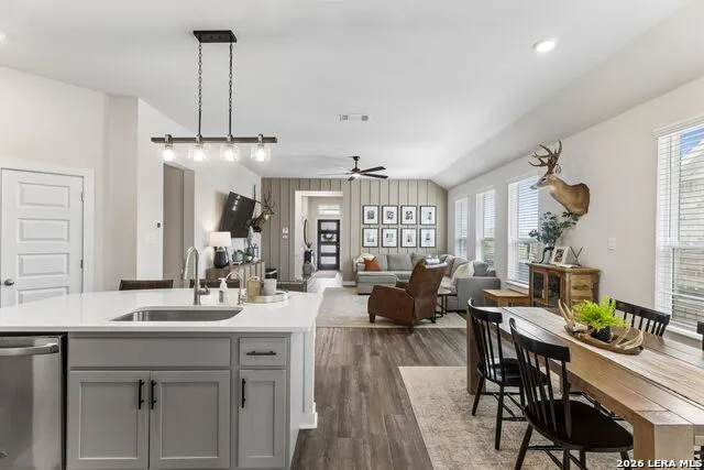 1425 Escarpment New Braunfels, TX 78132