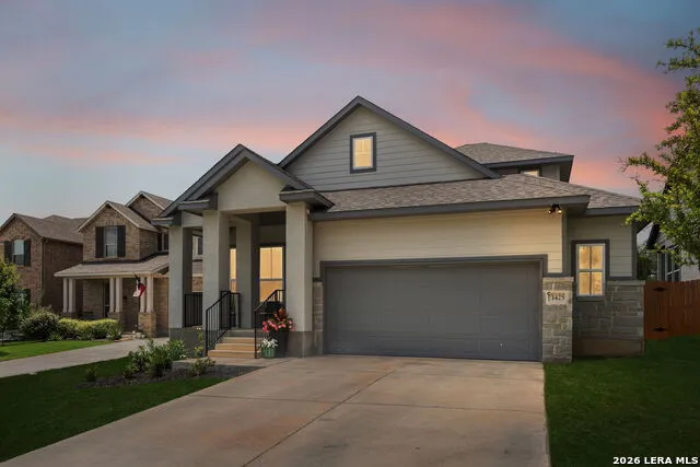 1425 Escarpment New Braunfels, TX 78132