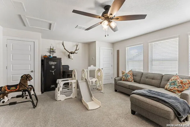1425 Escarpment New Braunfels, TX 78132