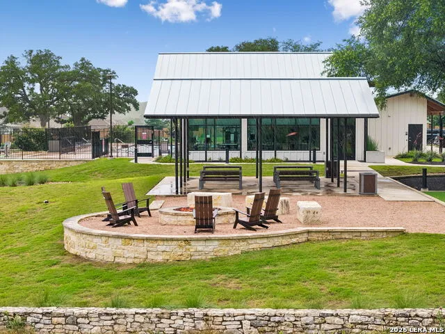 1425 Escarpment New Braunfels, TX 78132