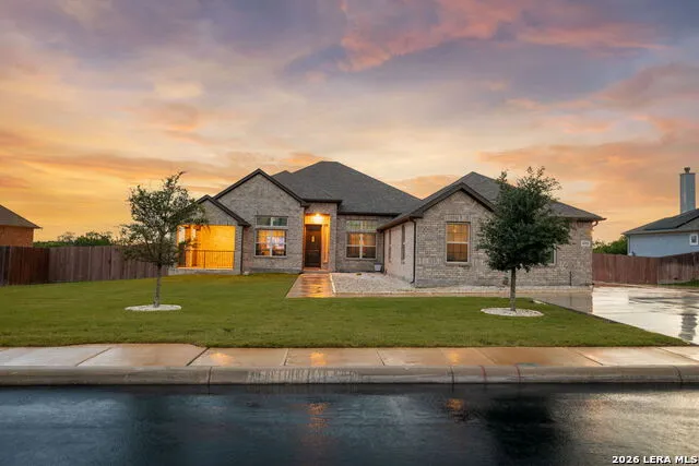 4915 HUNTERS CV St Hedwig, TX 78152
