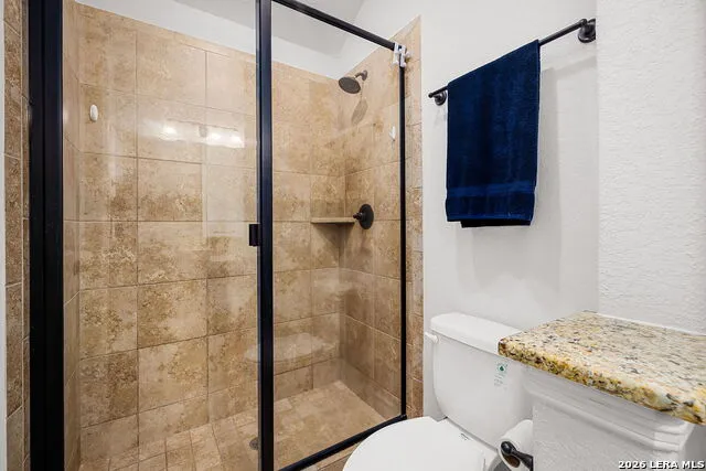 4915 HUNTERS CV St Hedwig, TX 78152