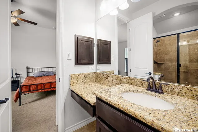 4915 HUNTERS CV St Hedwig, TX 78152