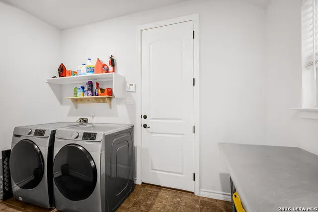 4915 HUNTERS CV St Hedwig, TX 78152