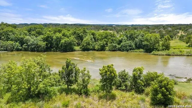 784 River View Johnson City, TX 78636