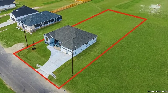 16923 Rancho Escondido Atascosa, TX 78002