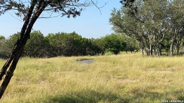 523 KAHN RD Rio Frio, TX 78879