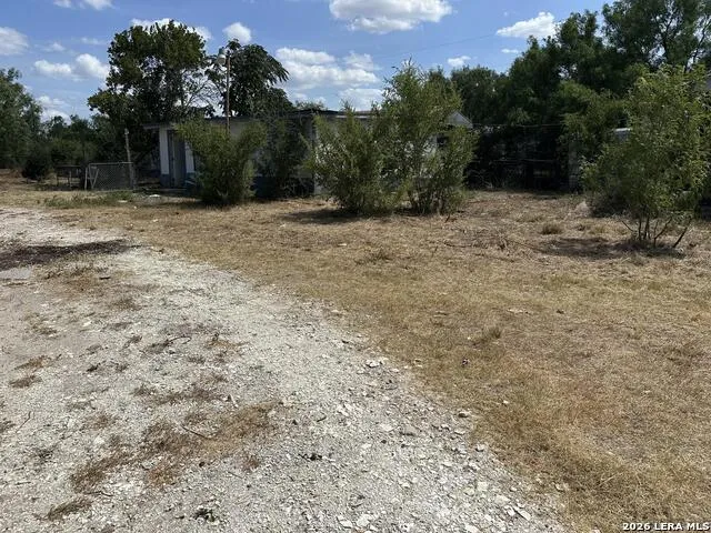 917 FM 99 Calliham, TX 78007