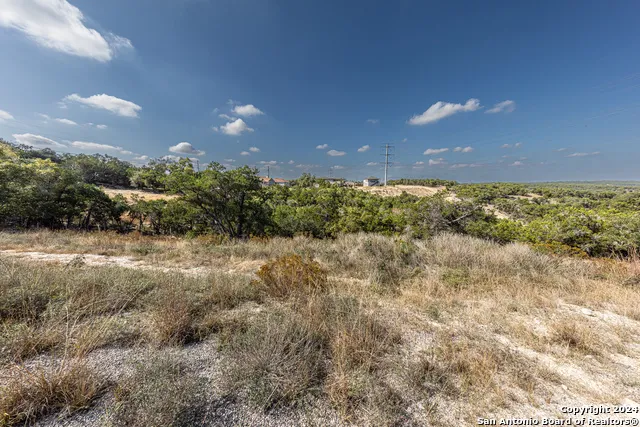 2807 Hiline Dr Bulverde, TX 78163