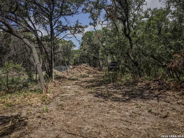 974 Laurel Creek Pipe Creek, TX 78063