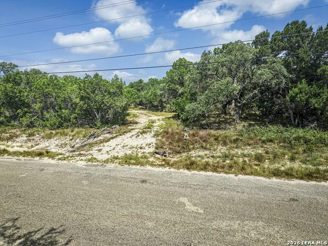 974 Laurel Creek Pipe Creek, TX 78063