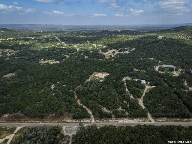 974 Laurel Creek Pipe Creek, TX 78063