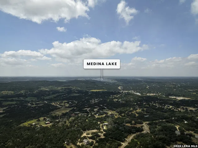 974 Laurel Creek Pipe Creek, TX 78063
