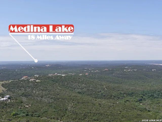219 County Road 2741 Mico, TX 78056