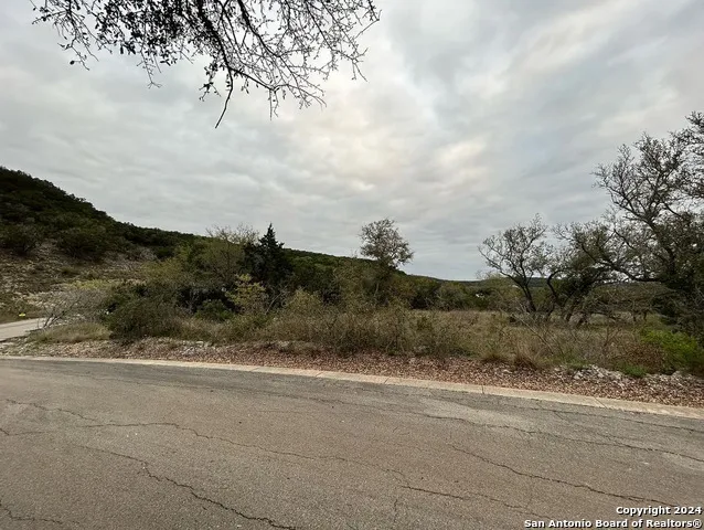 863 Private Road 1742 Mico, TX 78056