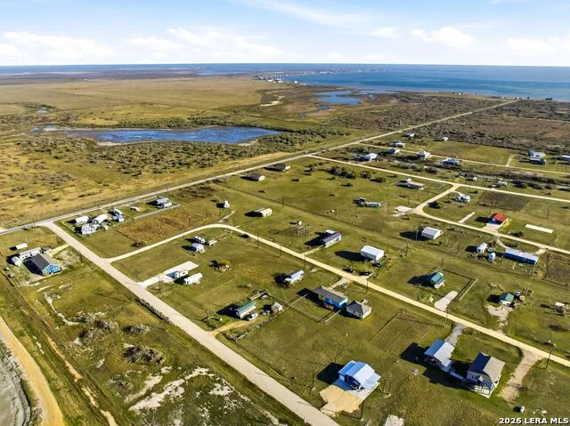 53 Kingfish Lane Palacios, TX 77465