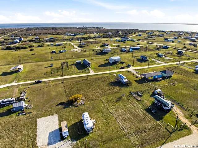53 Kingfish Lane Palacios, TX 77465