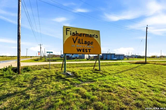 53 Kingfish Lane Palacios, TX 77465
