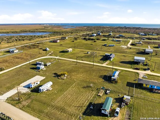 39 Kingfish Lane Palacios, TX 77465