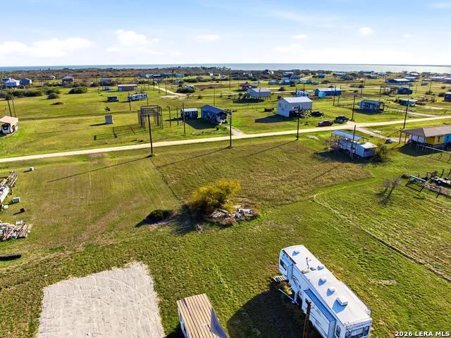 39 Kingfish Lane Palacios, TX 77465