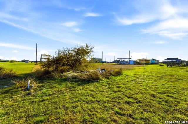 39 Kingfish Lane Palacios, TX 77465