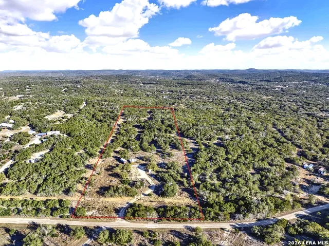 388 county road 243 Hondo, TX 78861