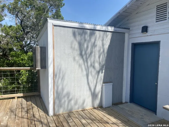 560 MOUNTAIN DR Unit 29 Lakehills, TX 78063