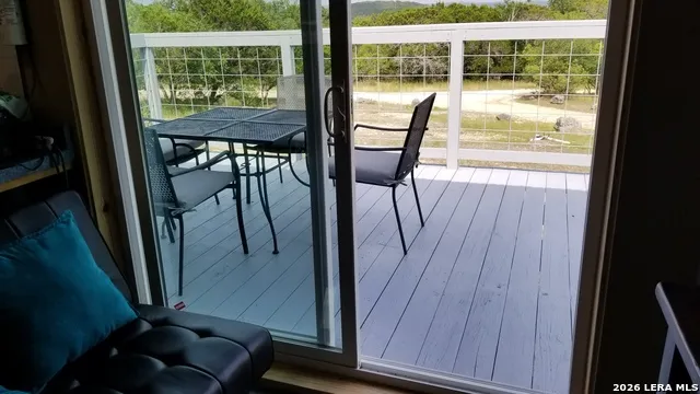 560 MOUNTAIN DR Unit 29 Lakehills, TX 78063