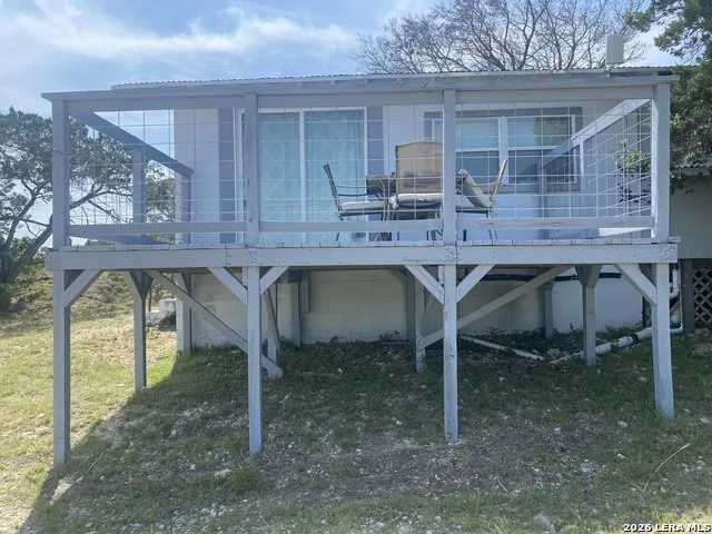 560 MOUNTAIN DR Unit 29 Lakehills, TX 78063