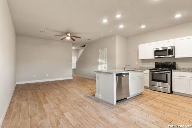 7314 SAVANNAH BRKS Live Oak, TX 78233