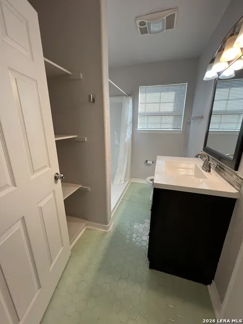 3278 Fm 3175 Lytle, TX 78052