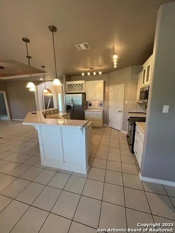 1835 WHITE TAIL LN Bandera, TX 78003