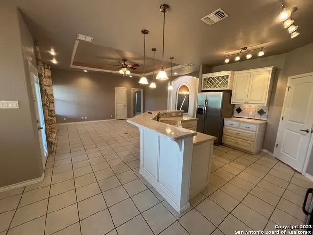 1835 WHITE TAIL LN Bandera, TX 78003