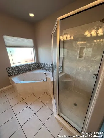 1835 WHITE TAIL LN Bandera, TX 78003