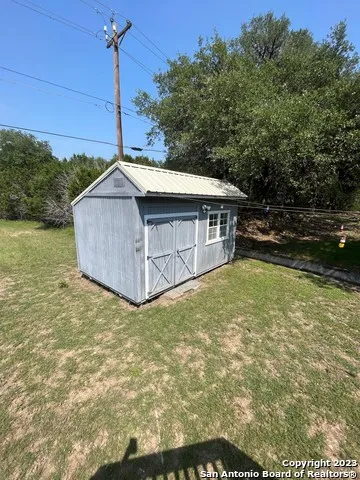 1835 WHITE TAIL LN Bandera, TX 78003