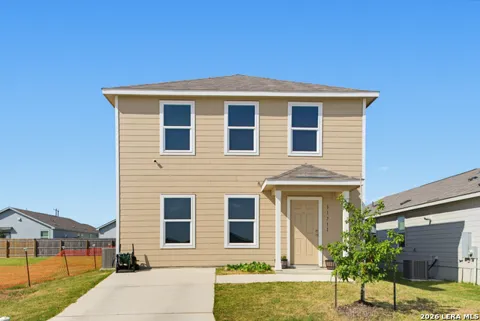 11711 Field Briar