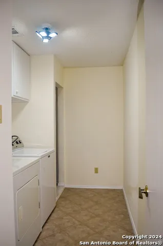 7501 FOREST ECHO Live Oak, TX 78233
