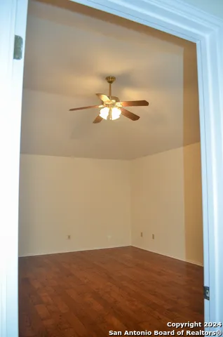 7501 FOREST ECHO Live Oak, TX 78233
