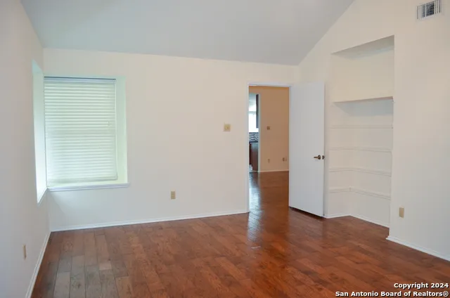 7501 FOREST ECHO Live Oak, TX 78233