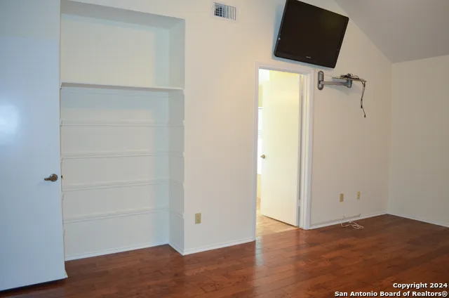 7501 FOREST ECHO Live Oak, TX 78233