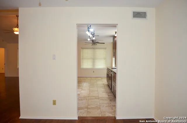 7501 FOREST ECHO Live Oak, TX 78233