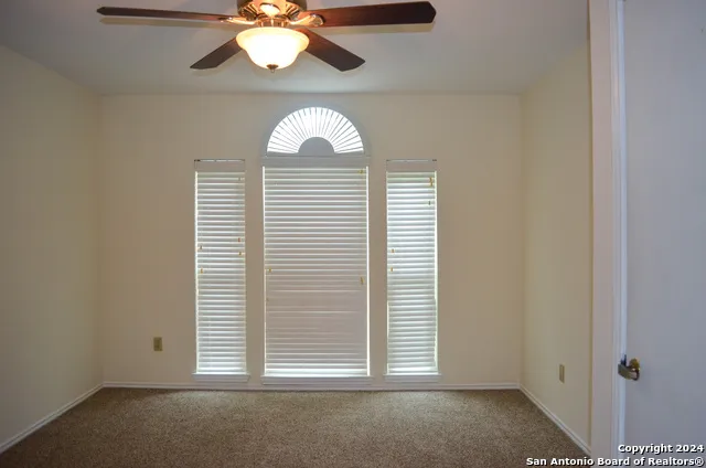 7501 FOREST ECHO Live Oak, TX 78233