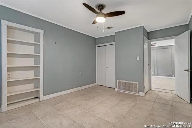 112 CLOVERLEAF AVE Alamo Heights, TX 78209