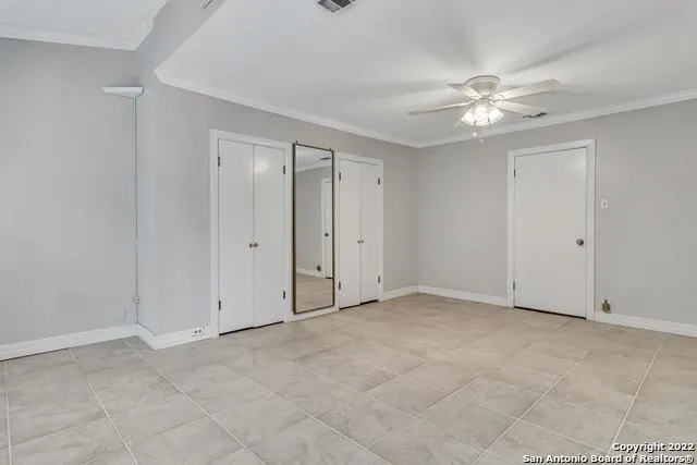 112 CLOVERLEAF AVE Alamo Heights, TX 78209